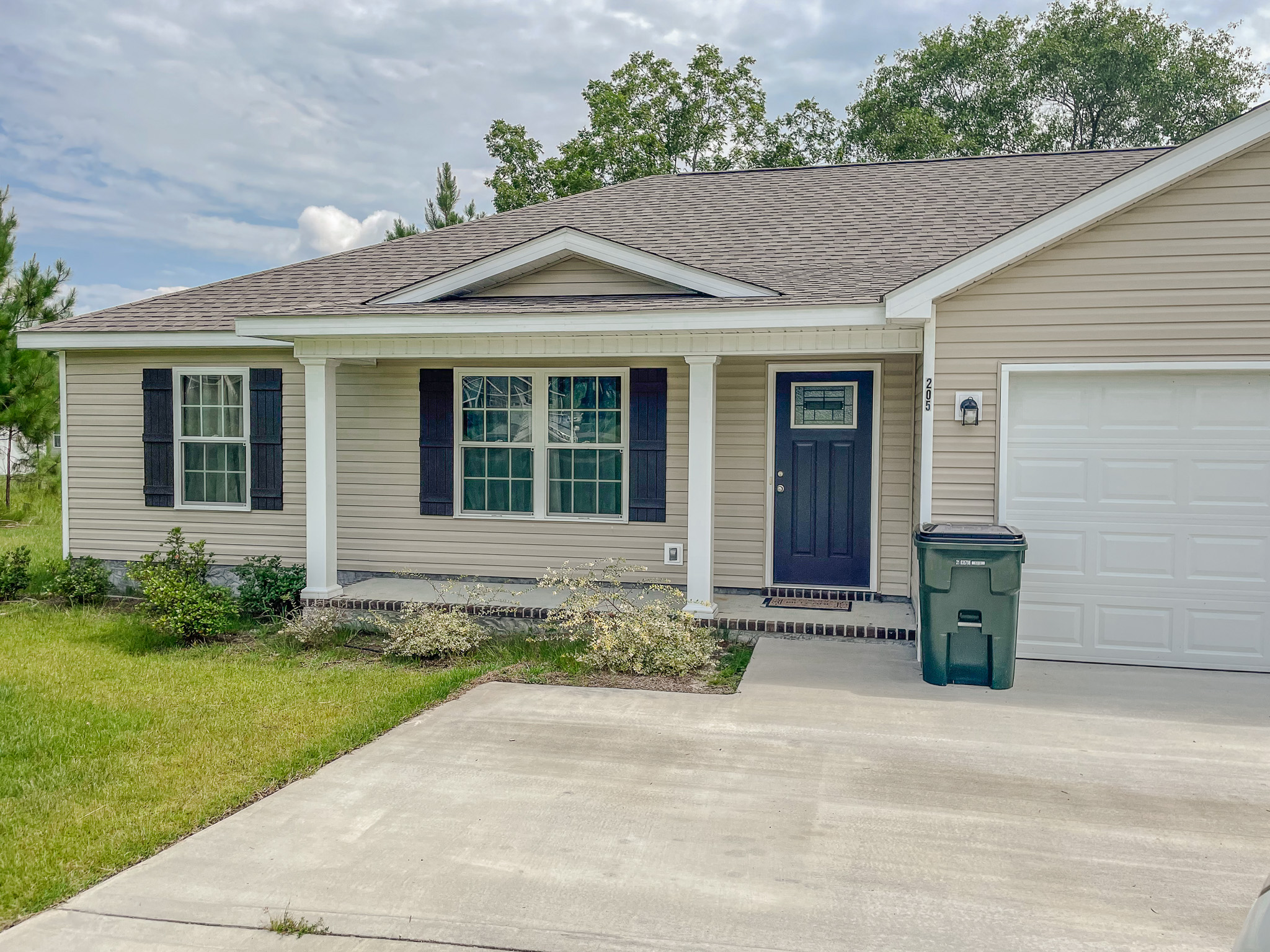 205 Bay Laurel Court